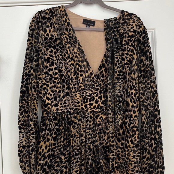 Lucy Paris Velvet Leopard Print Wrap Dress - Picture 7 of 7